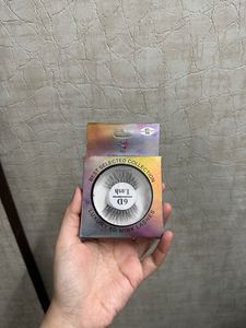 Brand New Eyelashes With Glue