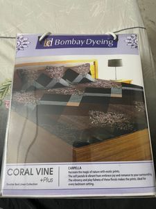 Brown Multi Bombay Dyeing Bedsheet