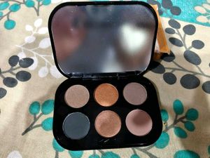 Eyeshadow Palette
