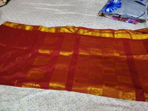 Exquisite Purple Silk Saree