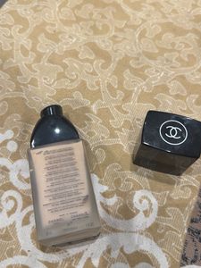 Chanel Perfection Lumiere Foundation