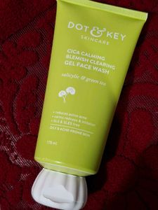 Dot &amp; Key Cica Calming Face Wash