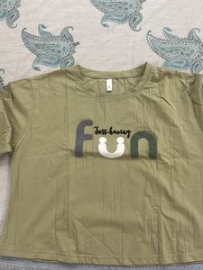 Oversized Crop T-shirt