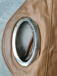 Chic Tan Leather Shoulder Bag with Flower Detail