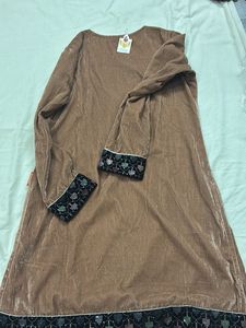 Embellished Velvet Kurta