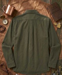 Men's Casual Olive Green Button-Up Shirt