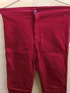 FOREVER 21 Women's Red Pant