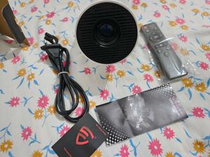 E GATE Projector with Remote &amp; Manual