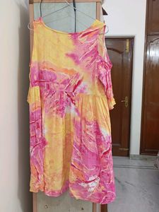 Vibrant Pink &amp; Yellow Cold Shoulder Kurta
