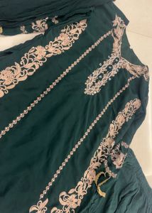 Elegant Emerald Kurta Set with Dupatta