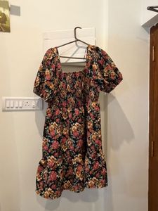 Floral Square Neck Puff Sleeve Dress