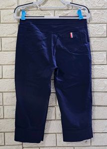 J-Friends Navy Blue Cropped Capri Pants