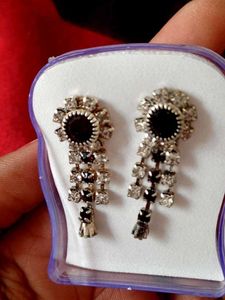 Brand New Earing