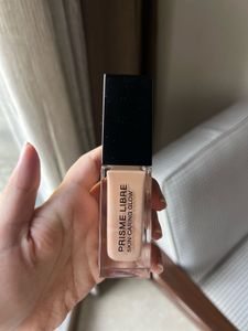 Givenchy Skin Foundation - without box