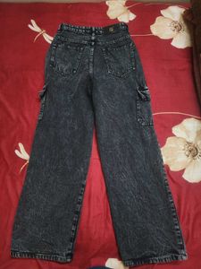 Stylish Acid Wash Cargo Jeans