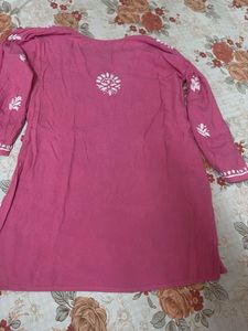 Pink Embroidered Cotton Kurta