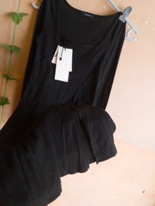 ❤️Size XS to S Chic Black Mini Dress
