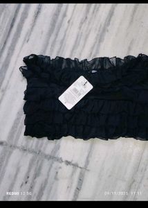 Ruffle Strapless Crop Top