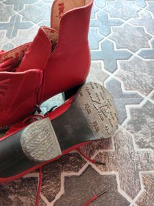 Chic Red Lace-Up Ankle Boots