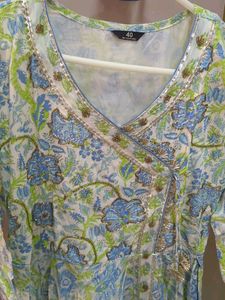 Beautiful Floral Print Kurta Set