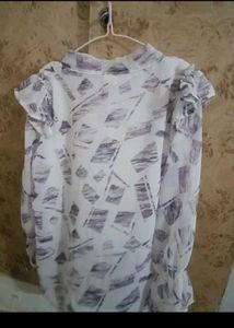 last week sale --Floral Ruffle Tie Neck Top