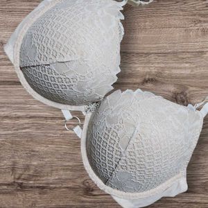 Luxurious Lace Padded Bra Push Up