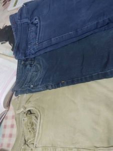 Bundle of 3 Pairs jeans