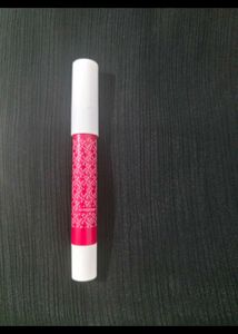 kay beauty Pink Lip Crayon