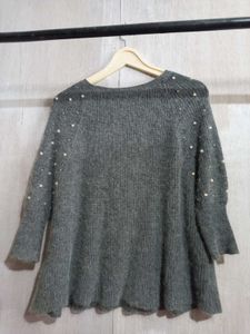 Gray Knit Sweater with Pearls