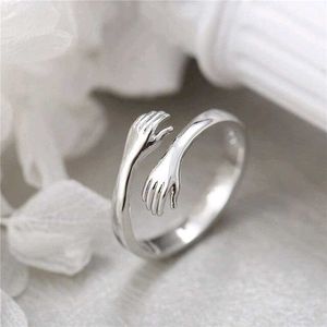 Hug Ring - Express Yourself!