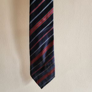 🆕️Geometric Pattern Tie