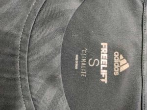 adidas tshirt for gym