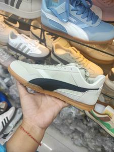 Puma Casual Sneakers🎀