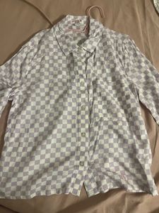checkered long-sleeve button-down shirt