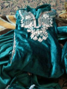 Velvet Stitch Suit New Only Size Issue