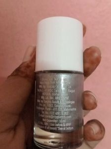 MyGlamm Nail Polish