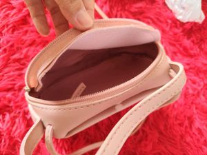 Cute Pink Bee mini Crossbody Bag