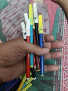 Plastic 16 Multi Colour Sketch Pen