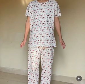 Hello Kitty Pajama Set