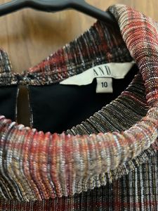AND Stylish Plaid Shimmer Top