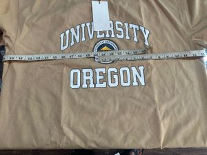 Oregon University Graphic T-Shirt