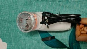 NOVA Lint Remover