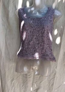 I. Elegant Lace Sleeveless Top