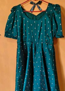 green and red duppata set