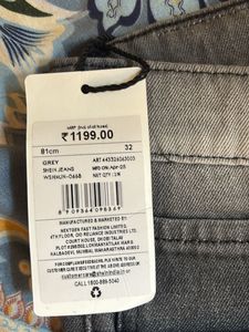 Stylish Grey Cargo Jeans