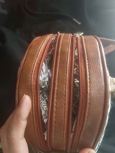 Round Sling Bag