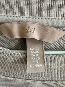 H&amp;M - Balance &amp; Wellness Club Sweatshirt