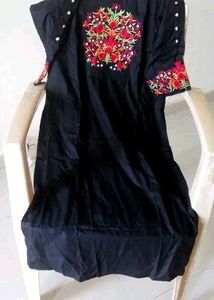 Embroidered Black Kurta with Mirror Work