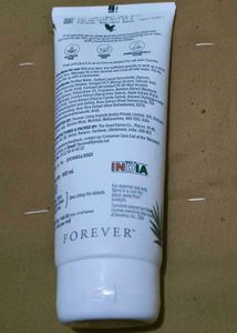 Forever Radiance Face Wash with Aloe