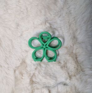 Mini Hair Claw (Green) 1 piece